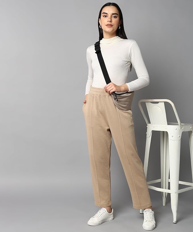 Women Solid Stretch Staight Pants